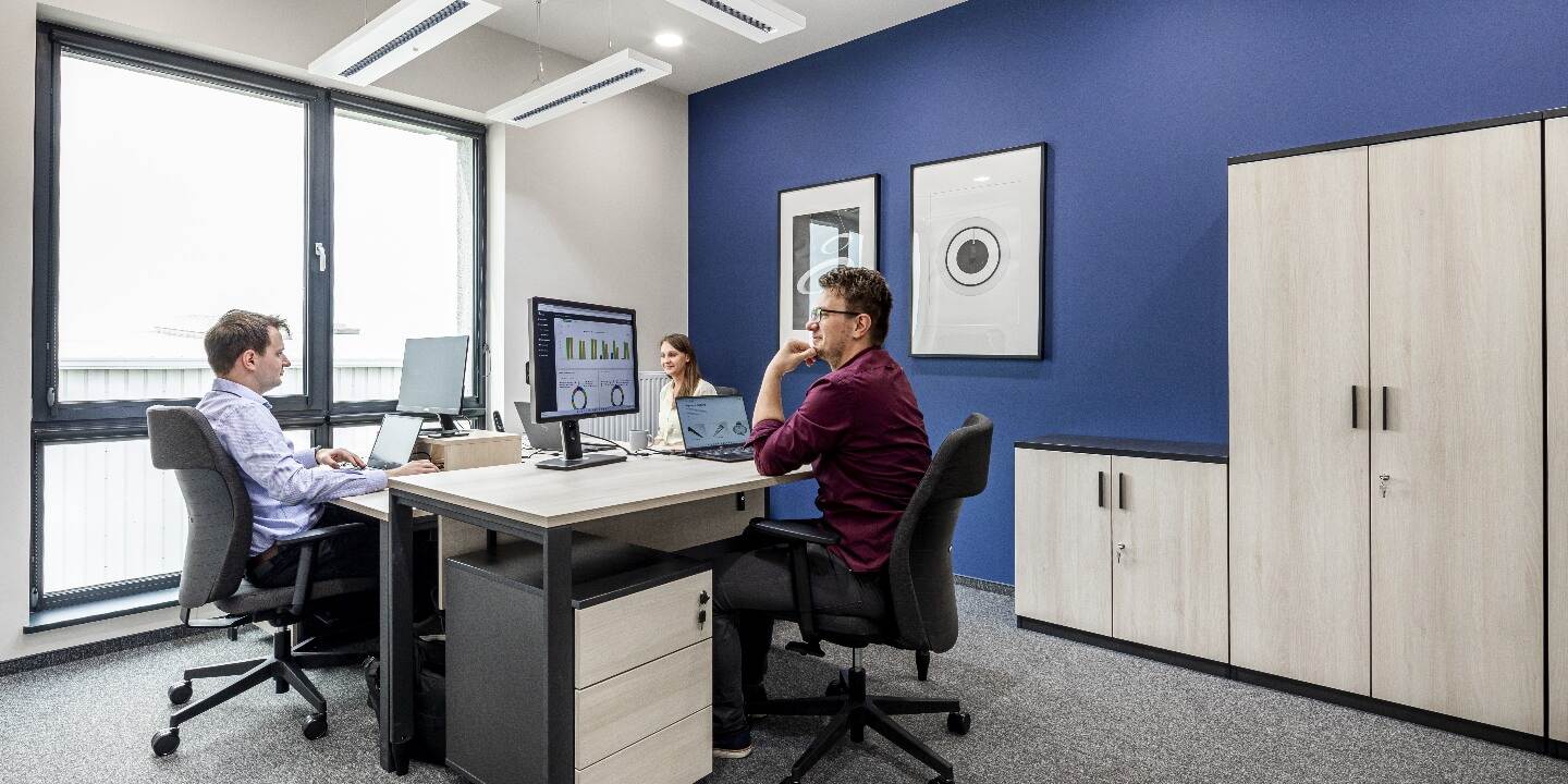 Nouveau hall de production et bâtiment de bureaux pour Lena Lighting 