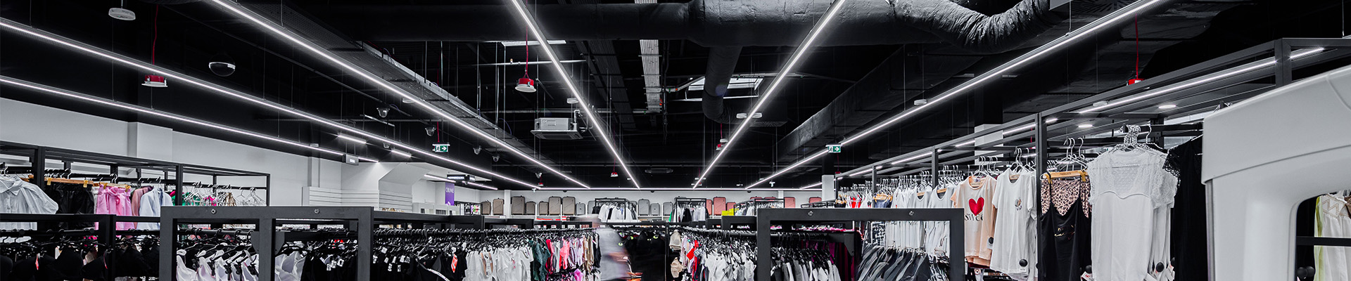 Salon Freelook we wrocławskim CH Marino z naszym oświetleniem