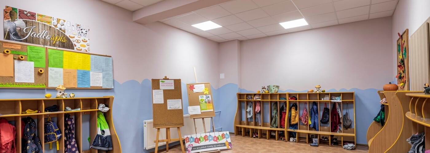Lena Lighting jardin d'enfants